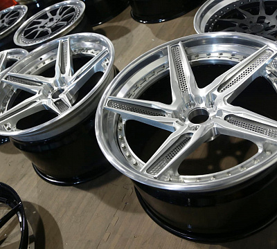 ADV.1 ADV05RM Track Spec CS