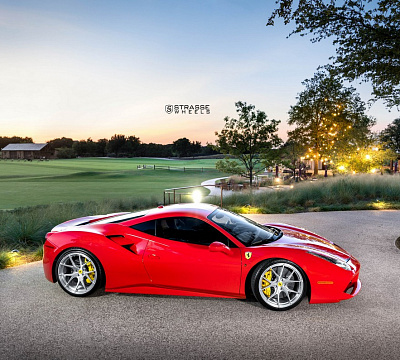 Фото дисков Strasse Wheels SM5R Deep Concave Monoblock на Ferrari 488