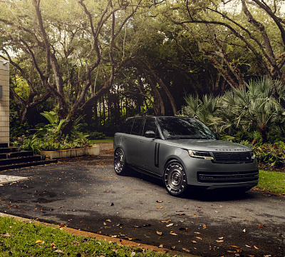 Фото дисков Vossen UV-7 на Land Rover Range Rover V
