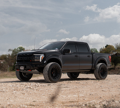 Фото дисков Vossen LCX-03 на GMC Sierra IV