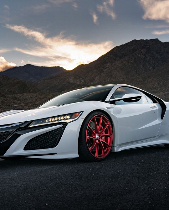 Фото дисков P204 Красный сатин на Acura NSX II