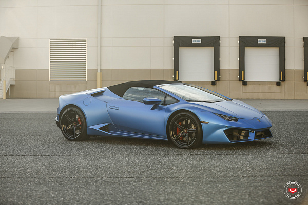 Фото дисков Vossen S17-03 (3-Piece) Черный глянец на Lamborghini Huracan