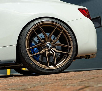 Фото дисков Bola B11 на BMW 2/M2 (F22/F87)