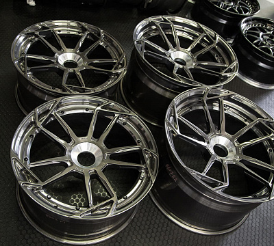 ADV.1 ADV5.3 M.V2 CS