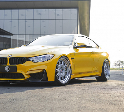 Фото дисков HRE 528 на BMW 4/M4 (F32/F82)