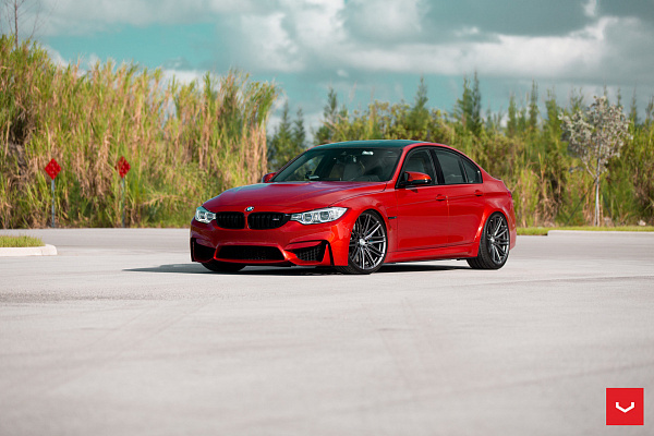 Фото дисков Vossen VFS-4 Глянцевый графит на BMW 3/M3 (F3x/F80)