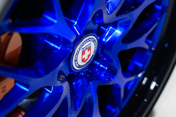 Фото дисков HRE 520 Синий глянец на Nissan GT-R
