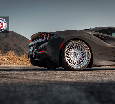 Фото дисков HRE 501 на Ferrari F8