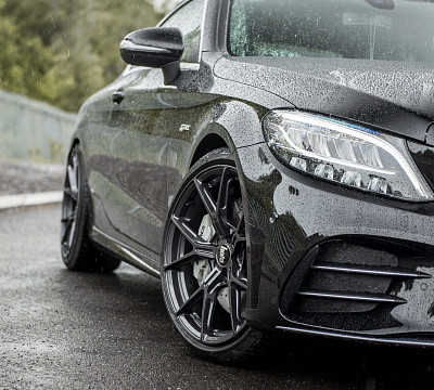 Фото дисков Bola FLY на Mercedes-Benz C-Class (W205)