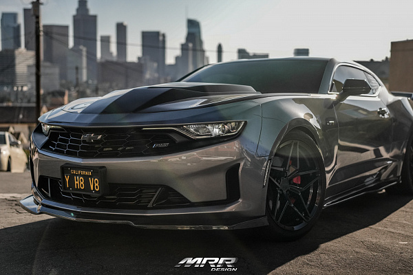 Фото дисков MRR M755 Черный глянец на Chevrolet Camaro VI