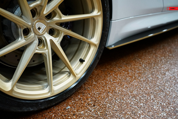 Фото дисков Anrky AN13 Глянцевая шампань на BMW 4/M4 (F32/F82)