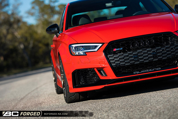 Фото дисков BC Forged RZ21 Глянцевая бронза на Audi A/S/RS 3 (8V)