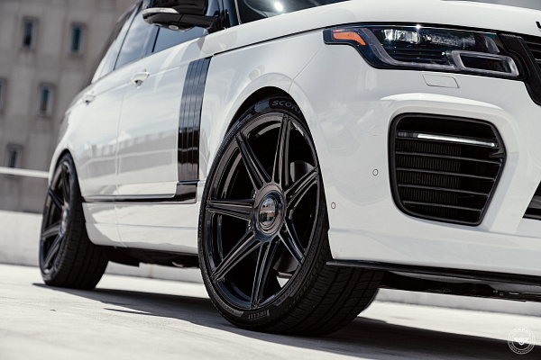 Фото дисков Vossen S17-11 Глянцевый темный лак на Range Rover V