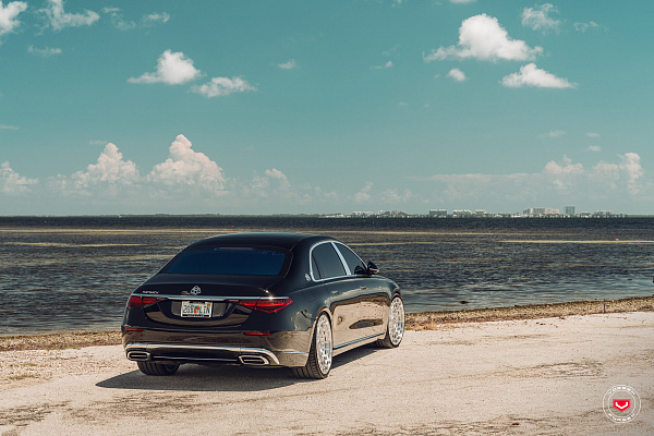 Фото дисков Vossen LC3-12 Глянцевый лак на Mercedes-Benz S-Class (W223)