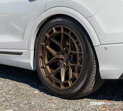 Фото дисков Vossen HFX-1 (5-Lug) на Audi Q8