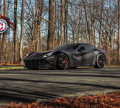 Фото дисков HRE S204 на Ferrari F12
