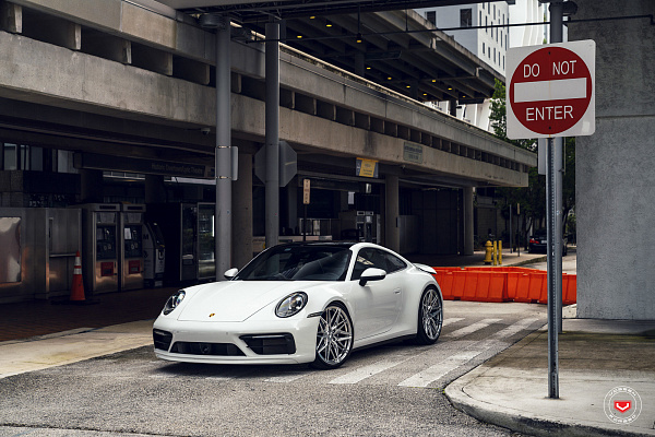 Фото дисков Vossen EVO-5R Полированный лак на Porsche 911 VIII