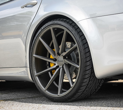 Фото дисков Vossen CVT на Maserati Quattroporte V
