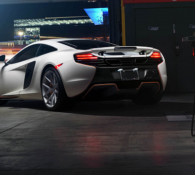 Фото дисков HRE P101 на McLaren 650S