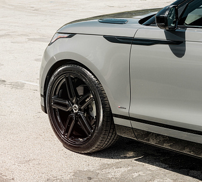 Фото дисков Vossen HF-1 на Land Rover Range Rover Velar