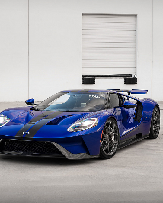 Фото дисков EVO-3R Глянцевый графит на Ford GT II