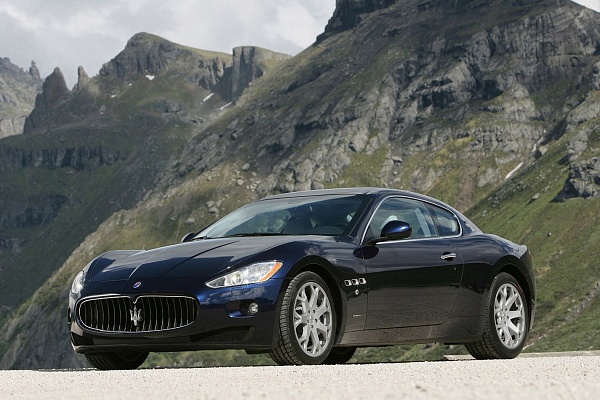 Фото дисков Maserati V-STYLE  на Maserati GranTurismo I