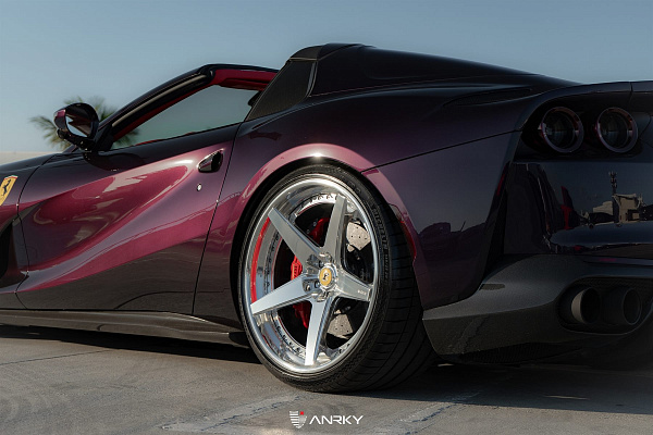 Фото дисков Anrky RS5.3 Полированный лак на Ferrari 812