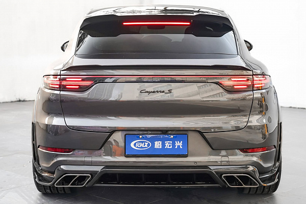 Фото дисков Brixton Forged CM6-RS Глянцевый темный лак на Porsche Cayenne III
