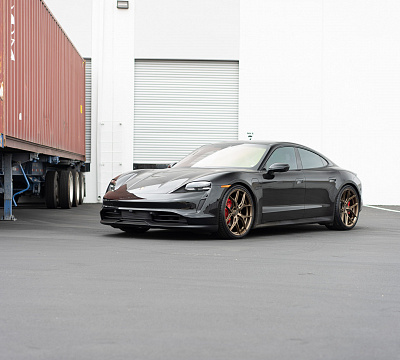 Фото дисков Vossen HF-5 на Porsche Taycan I