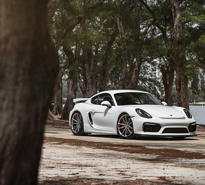Фото дисков Vossen CG-203 на Porsche Cayman II