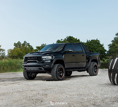 Фото дисков Anrky AN36-S на Ram 1500 V