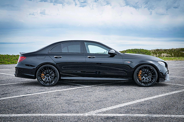 Фото дисков BRABUS Monoblock F (Platinum Edition) Черный глянец на Mercedes-Benz E-Class (W213, S213, C238)