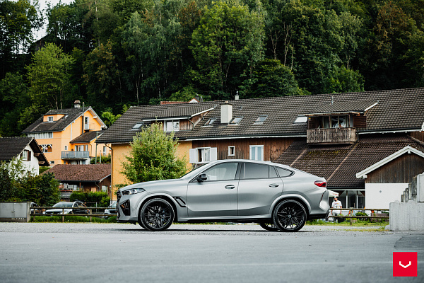 Фото дисков Vossen HF-7 Черный глянец на BMW X6/X6 M (G06/F96)