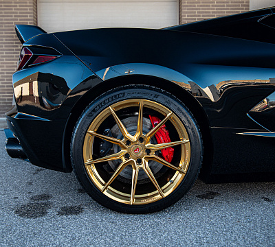 Фото дисков Vossen EVO-2 на Chevrolet Corvette C8