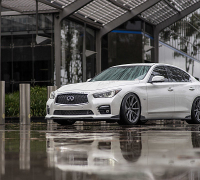 Фото дисков Vossen HF-3 на Infiniti Q50