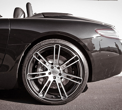 Фото дисков CEC C883 на Mercedes-Benz SLS AMG