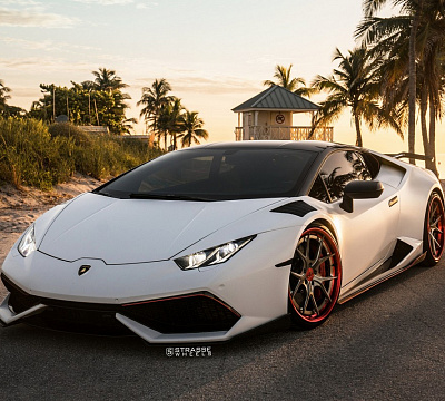 Фото дисков Strasse Wheels SM5R Deep Concave на Lamborghini Huracan