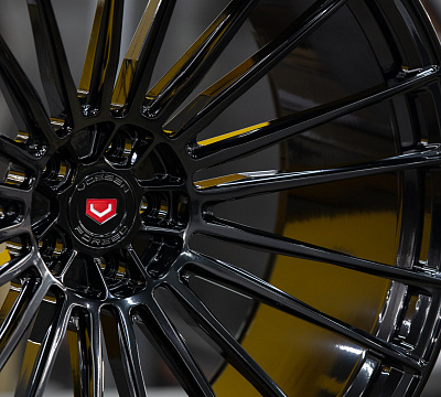 Vossen S17-04