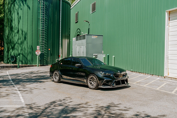 Фото дисков Brixton Forged TR08 AERO1 Другой цвет на BMW 5/M5 (G60/G90)