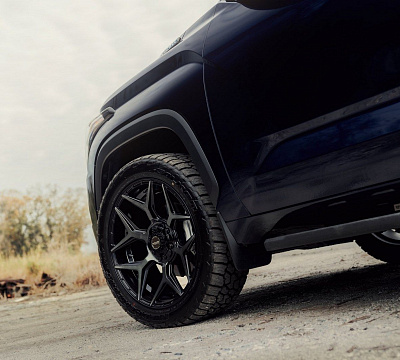 Фото дисков 4PLAY 4P06 на Toyota Sequoia III