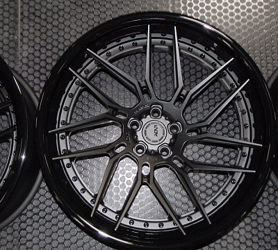 ADV.1 ADV7R Track Spec CS