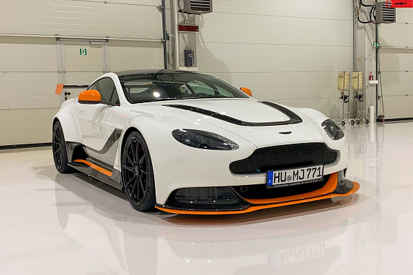 Фото дисков Anrky AN13 Черный матовый на Aston Martin Vantage 3
