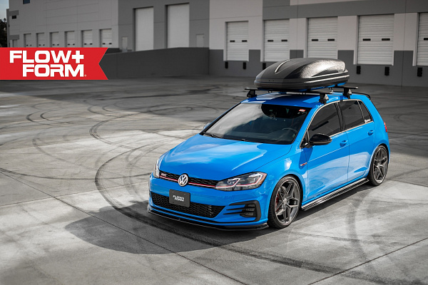 Фото дисков HRE FF11 Глянцевый тонированный лак на Volkswagen Golf VII