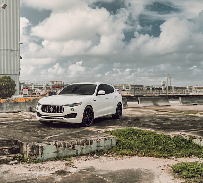 Фото дисков Vossen HFX-2 (5-Lug) на Maserati Levante