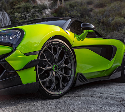 Фото дисков Brixton Forged PF14 R / RS на McLaren 600