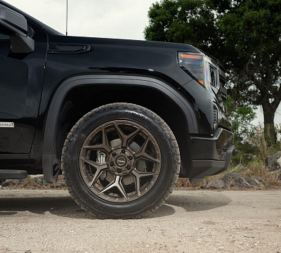Фото дисков 4PLAY 4P06 на GMC Sierra IV