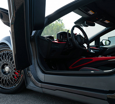 Фото дисков HRE 501 на Lamborghini Revuelto