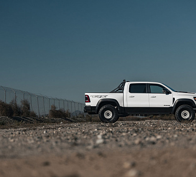 Фото дисков Black Rhino BARRAGE на Ram 1500 V