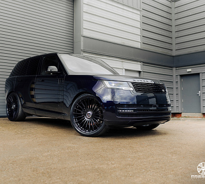 Фото дисков Vossen HF-8 на Land Rover Range Rover V