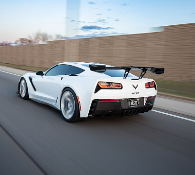 Фото дисков HRE P200 на Chevrolet Corvette C7